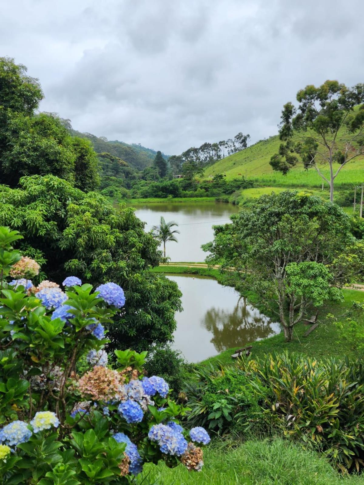 Fazenda Upa Mona Country house *