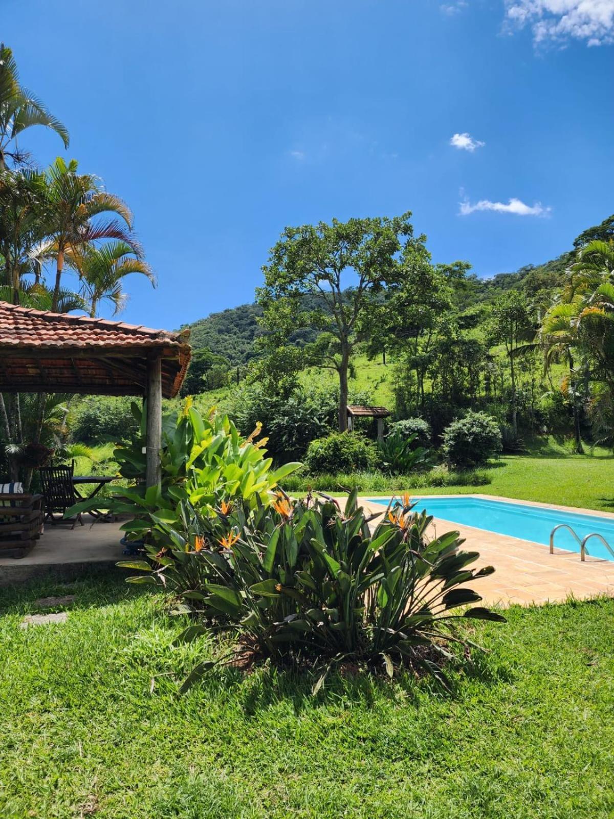 Fazenda Upa Mona Country house *