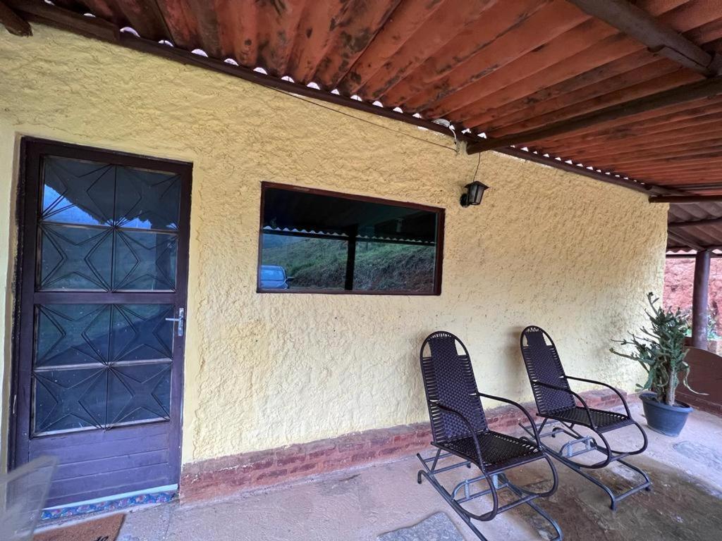 Fazenda Upa Mona Country house *