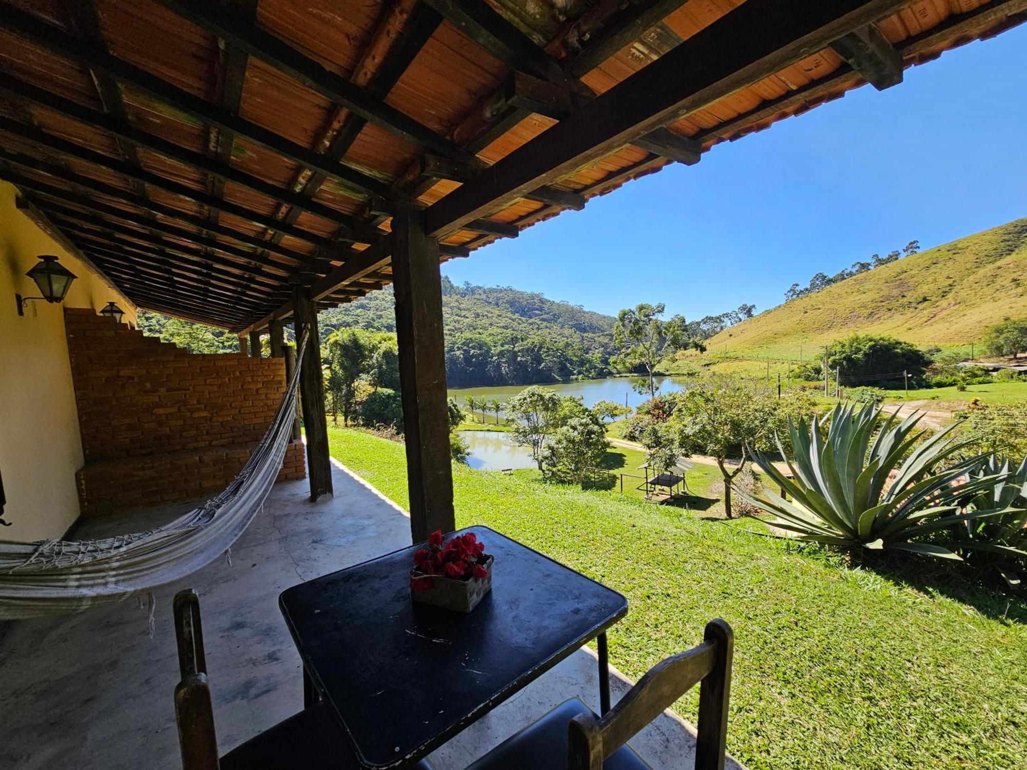 Fazenda Upa Mona Country house *